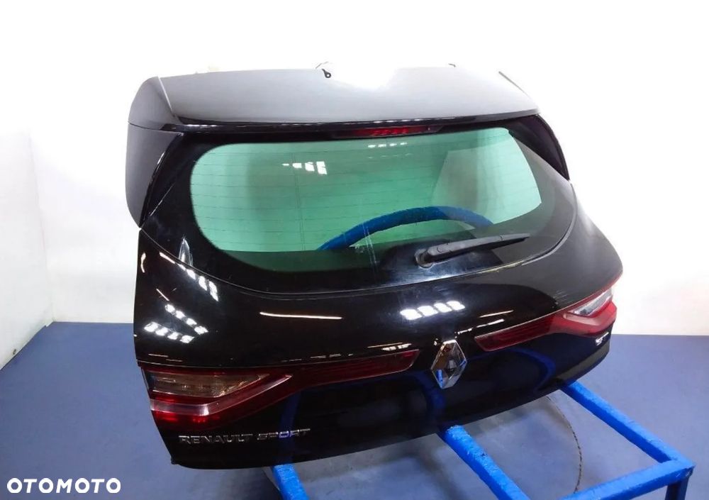 Renault Megane ver-1-4-16v-tce-bose-edition - 17
