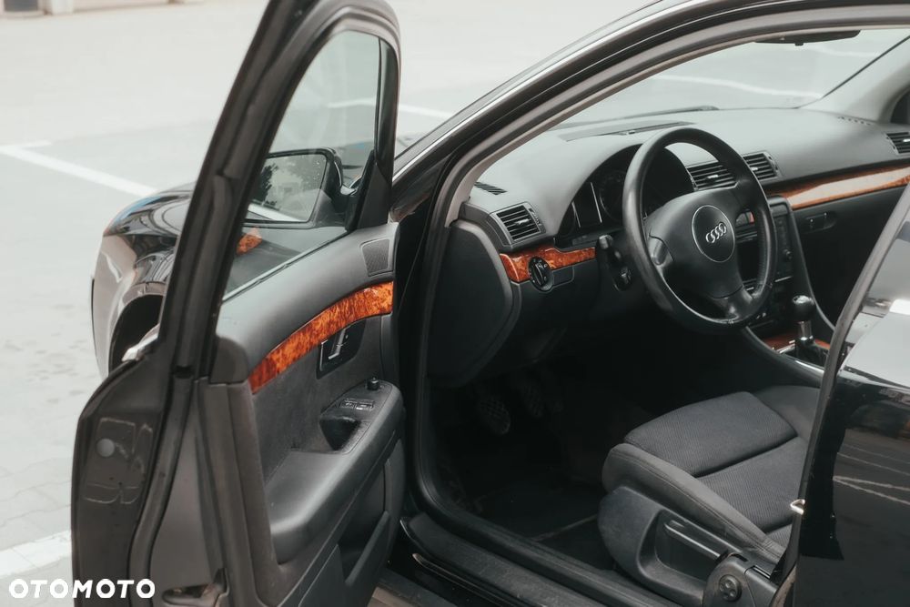 Audi A4 Avant 1.9 TDI - 9