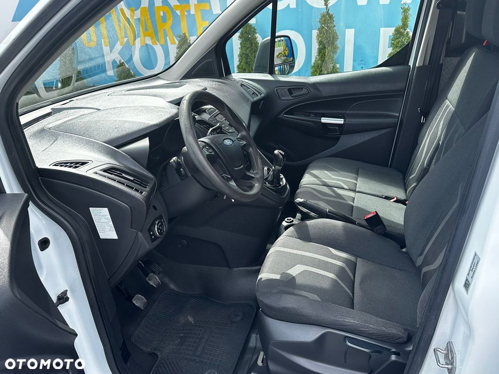 Ford Transit Connect - 11