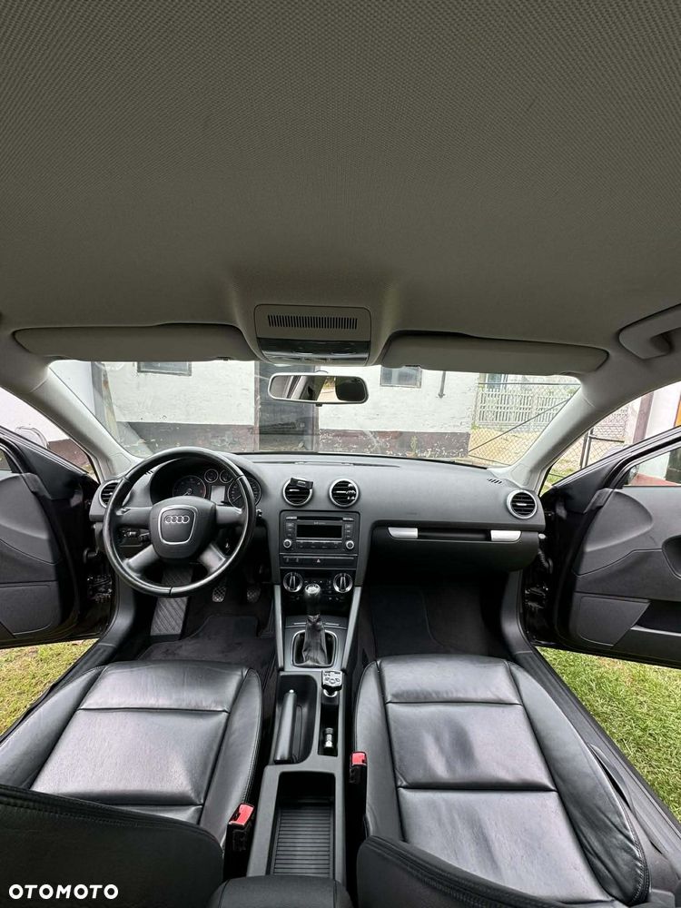 Audi A3 Sportback 1.6 TDI DPF Ambition - 9