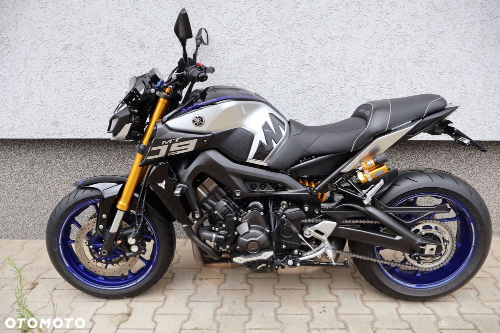 Yamaha MT - 2
