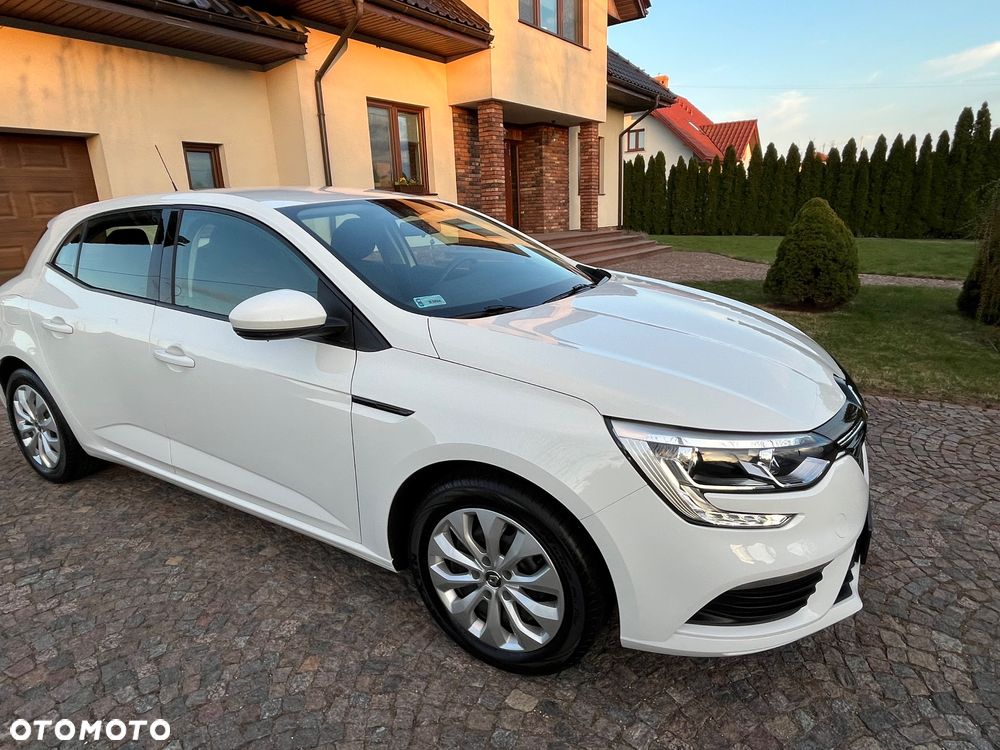 Renault Megane 1.6 SCe Life - 8