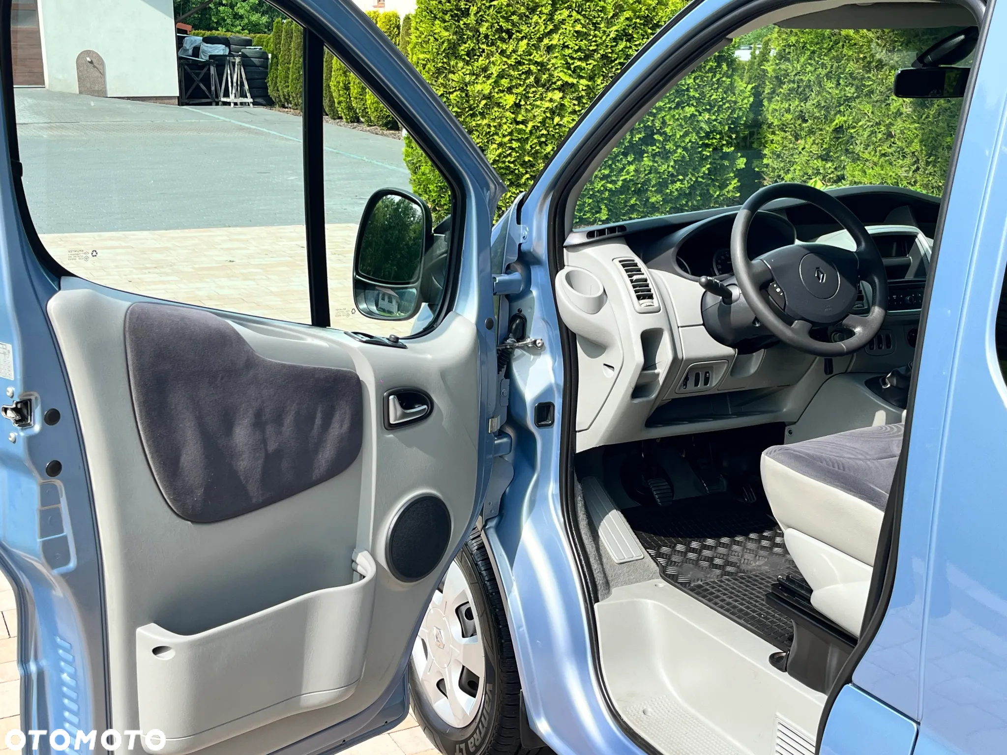 Renault Trafic L1H1 Passenger Lux - 19