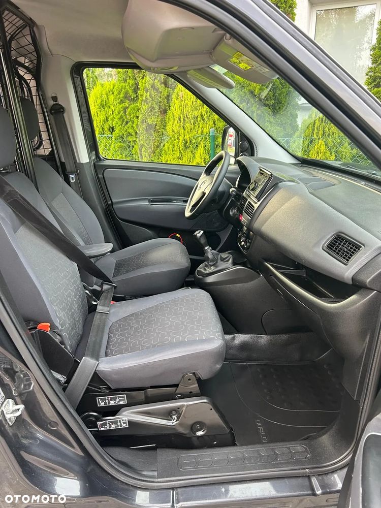 Fiat Doblo - 22