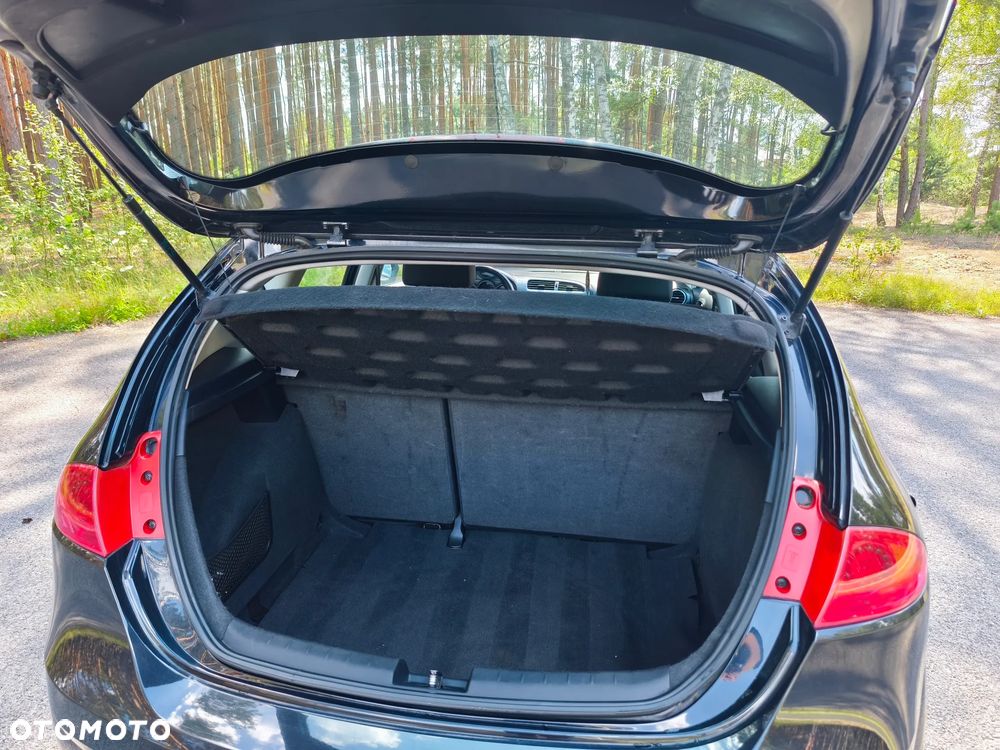 Seat Leon 1.6 TDI DPF Style - 17