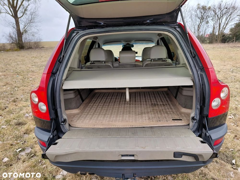 Volvo XC 90 2.4 D5 - 13