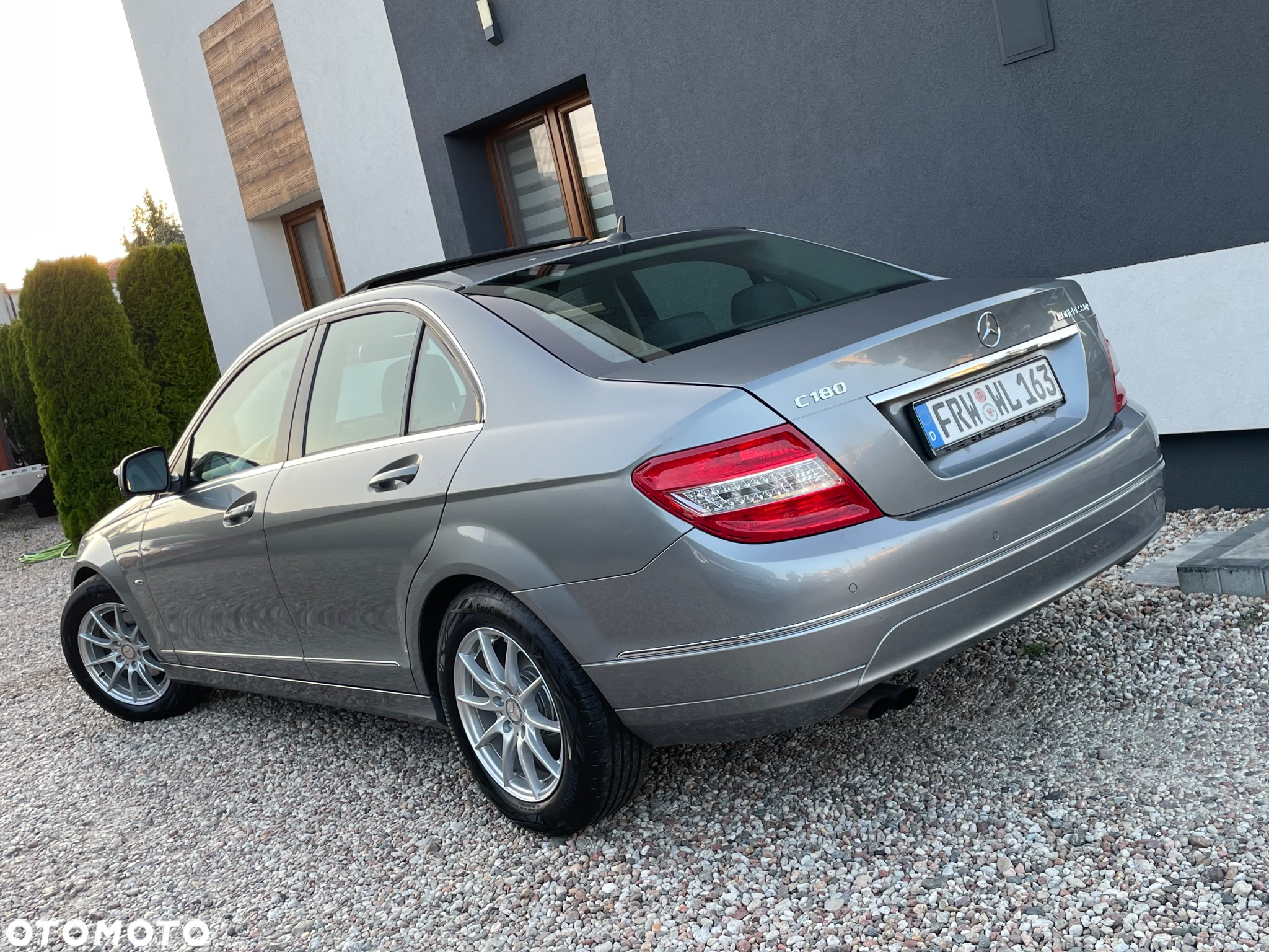 Mercedes-Benz Klasa C 180 Kompressor Automatik - 17