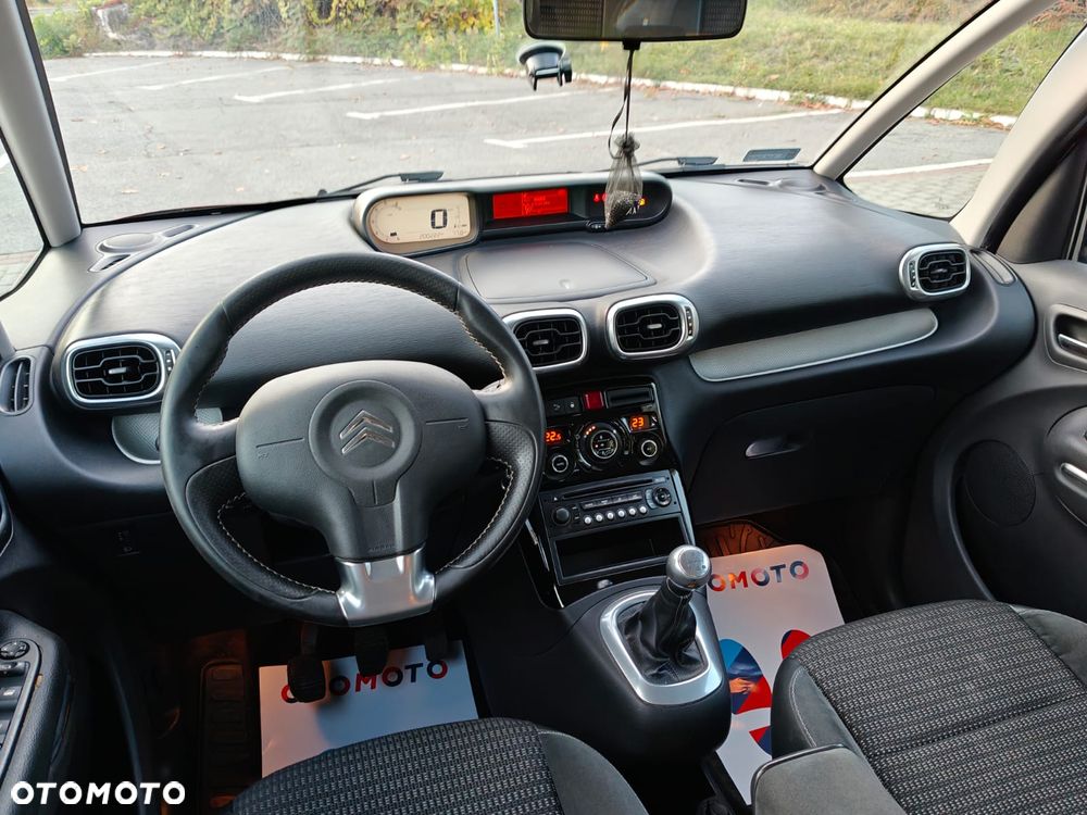 2010 Citroën C3 Picasso VTi 95 Attraction, photograph 6