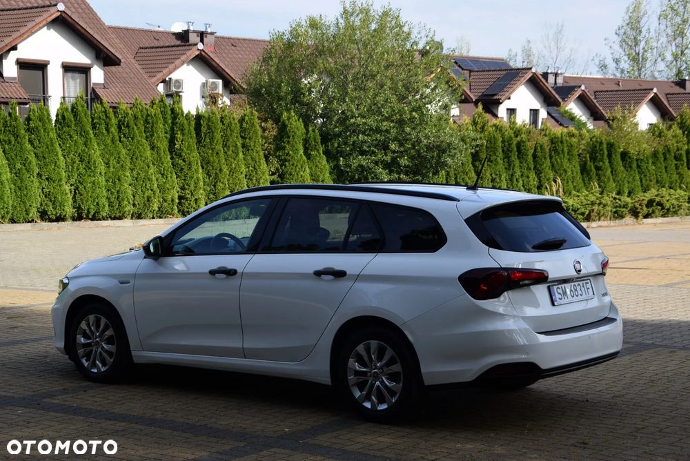 Fiat Tipo 1.4 T-Jet Business Line - 11