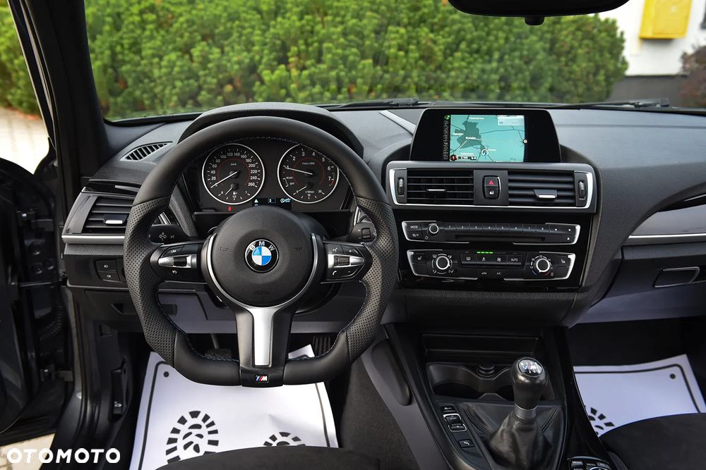 BMW Seria 1 118i Edition M Sport Shadow - 32