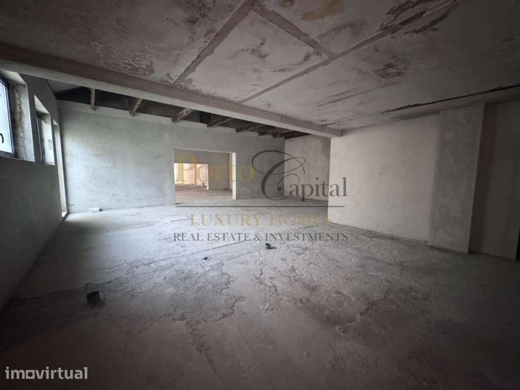 Espaço Comercial de Grande Dimensão cerca de 380 m² em Matosinhos - Grande imagem: 4/22