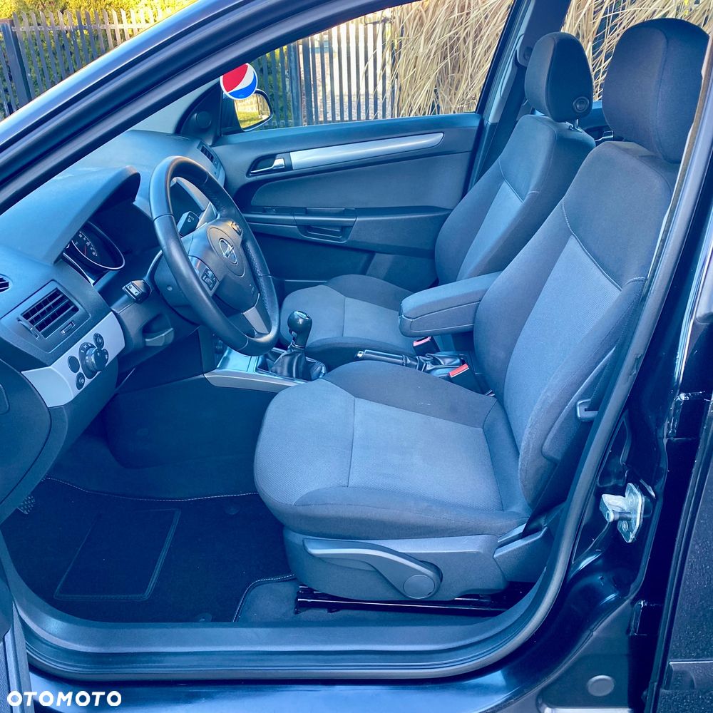Opel Astra 1.4 Start - 17