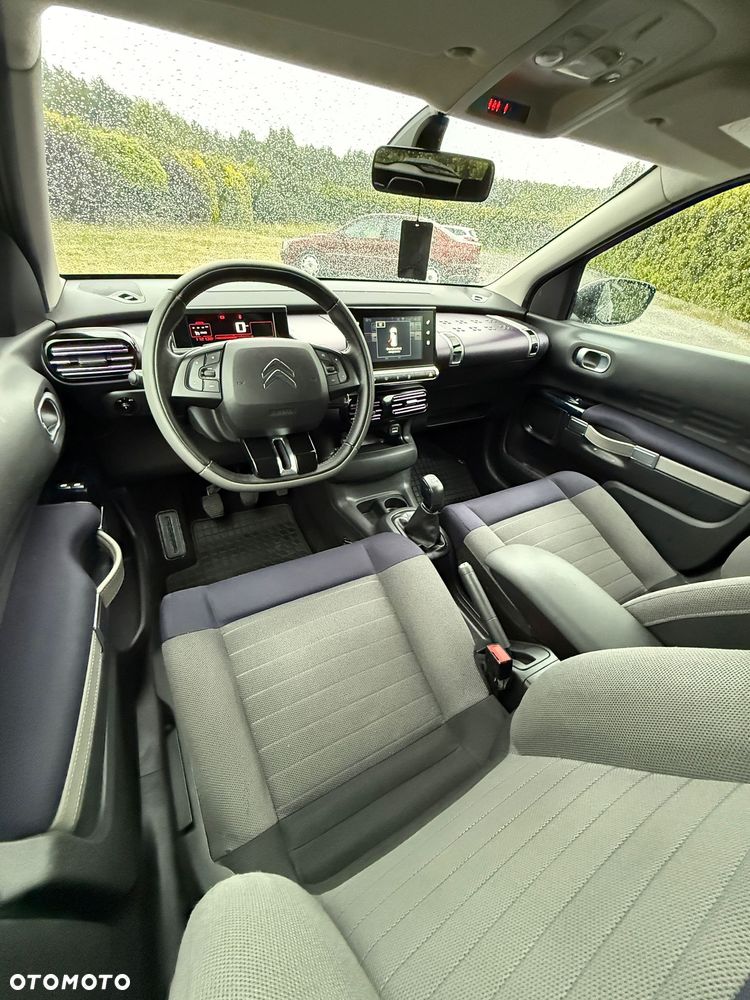 Citroën C4 Cactus 1.2 PureTech Shine S&S - 22