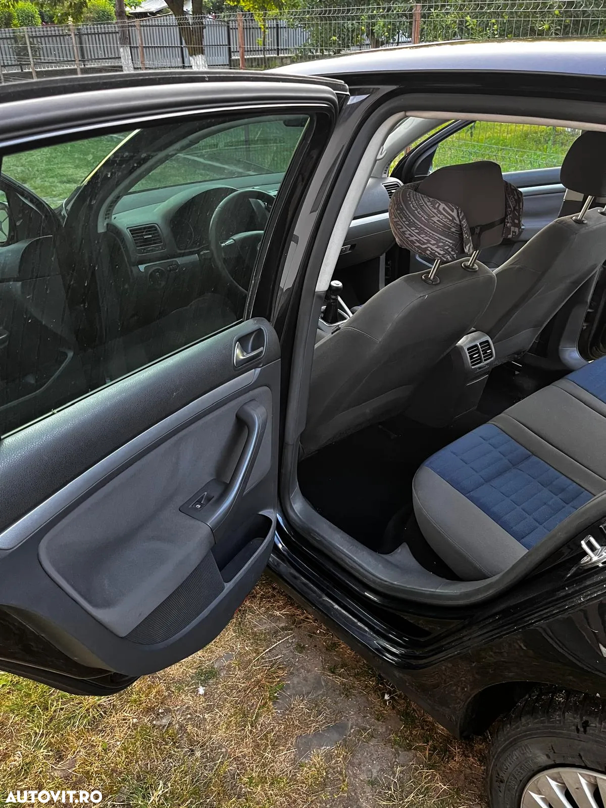 Volkswagen Golf 1.9 TDI Comfortline DPF - 12