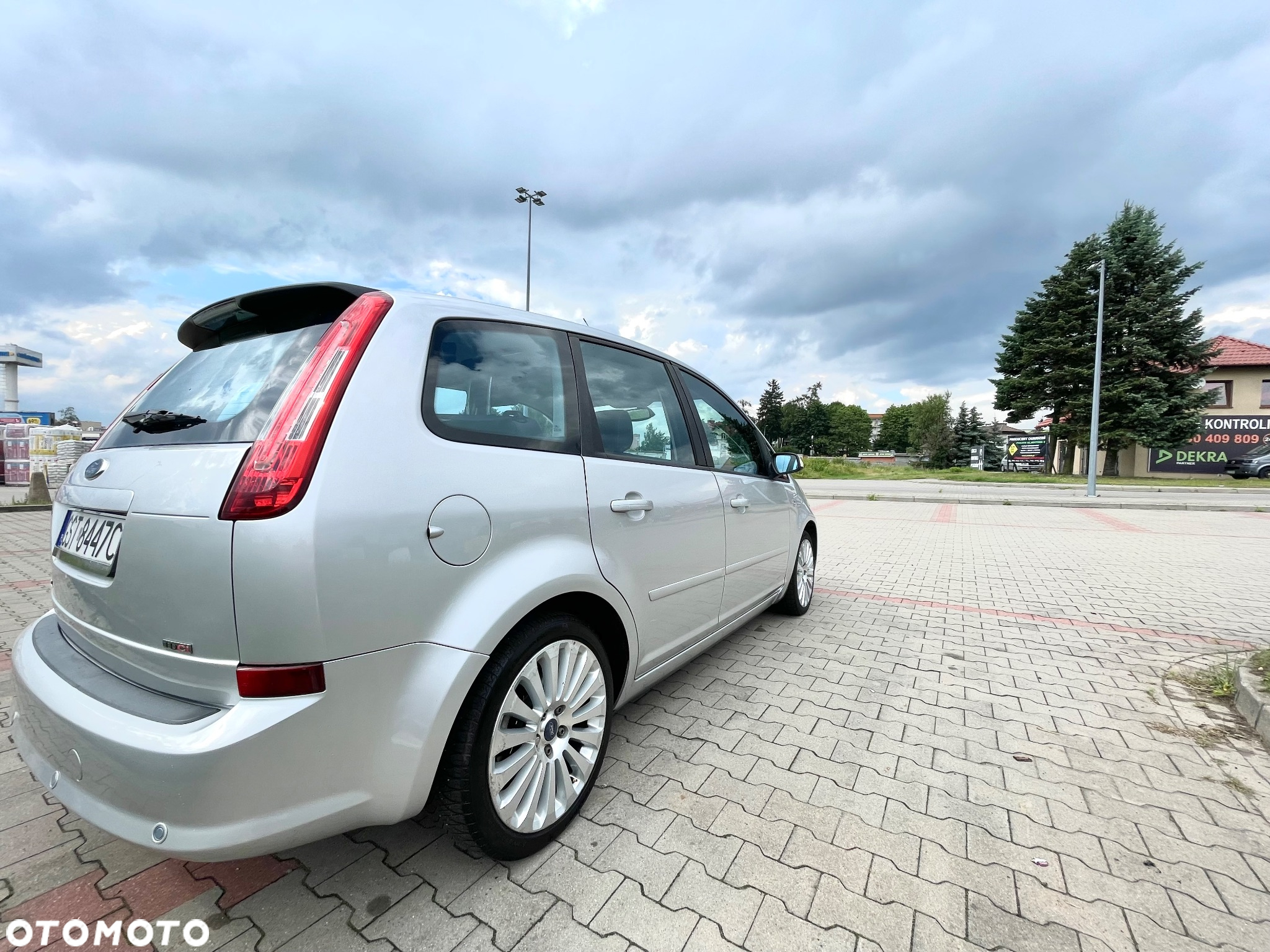 Ford C-MAX 2.0 TDCi Titanium - 4