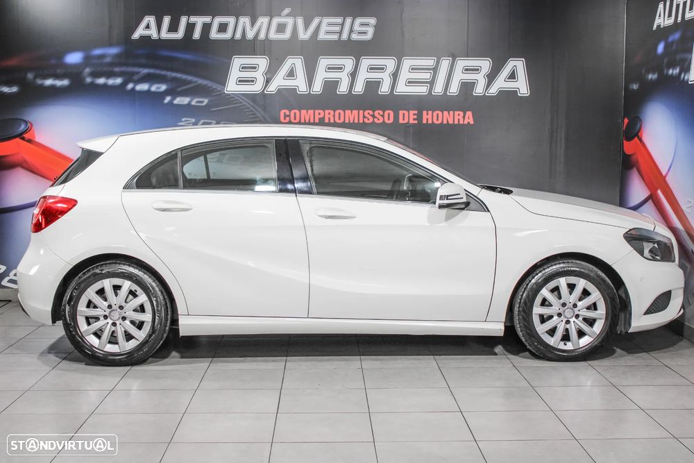 Mercedes-Benz A 180 CDI (BlueEFFICIENCY) Urban - 17