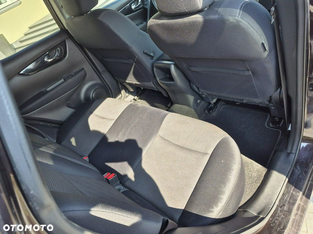 Nissan Qashqai - 11