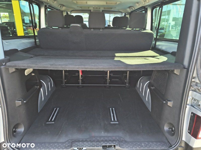 Renault Trafic - 28