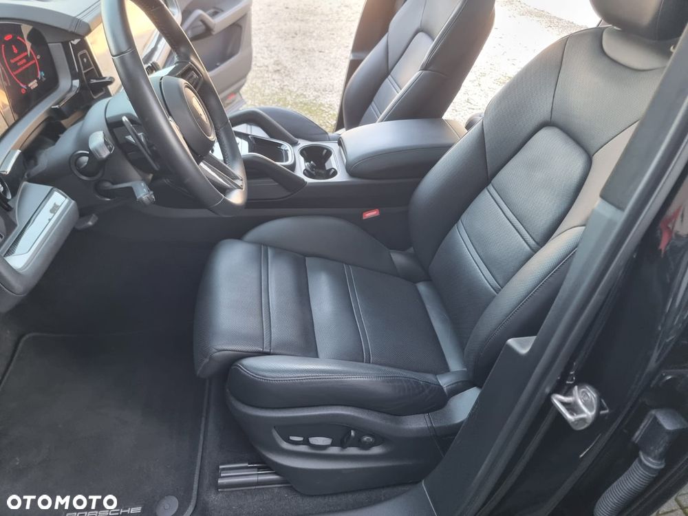 Porsche Cayenne E-Hybrid Tiptronic S Platinum Edition - 23