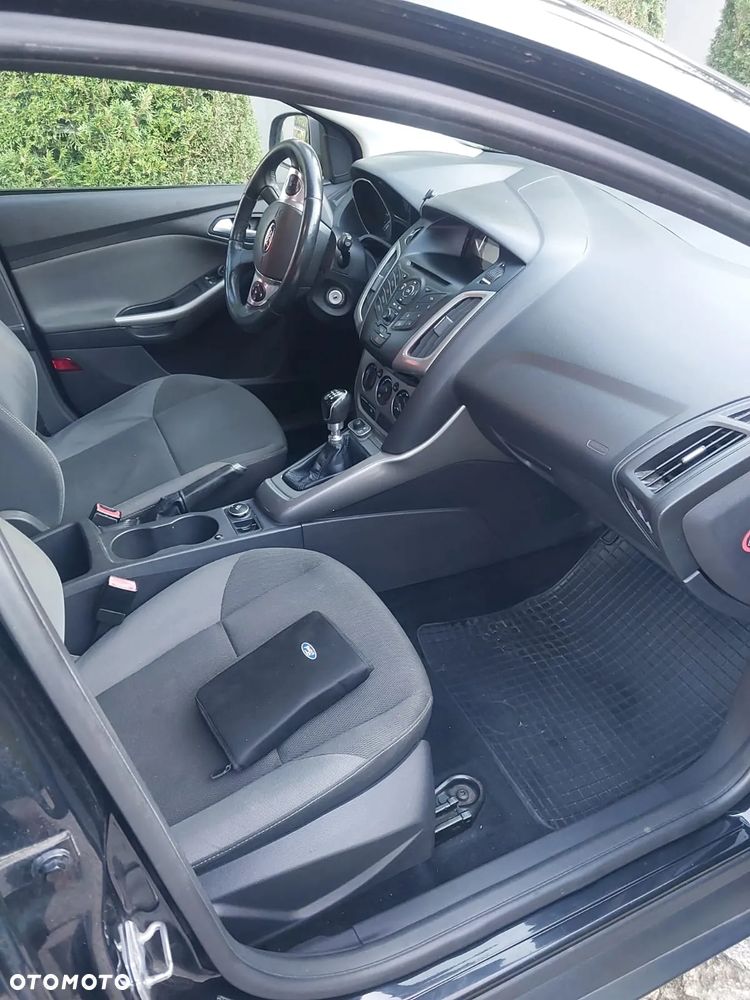 Ford Focus 1.6 TDCi Edition - 8