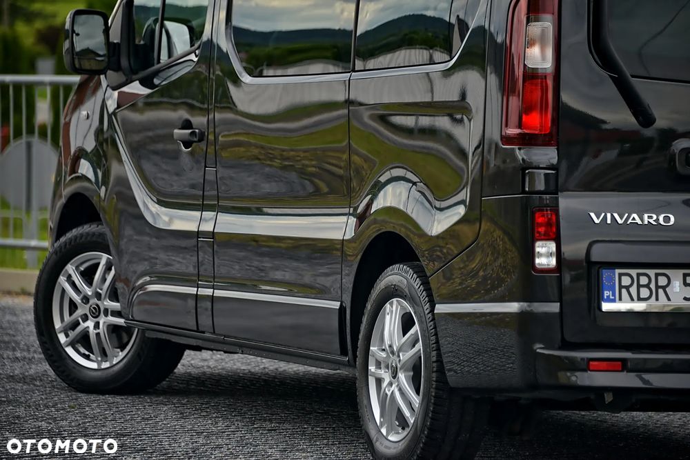 Opel Vivaro - 17