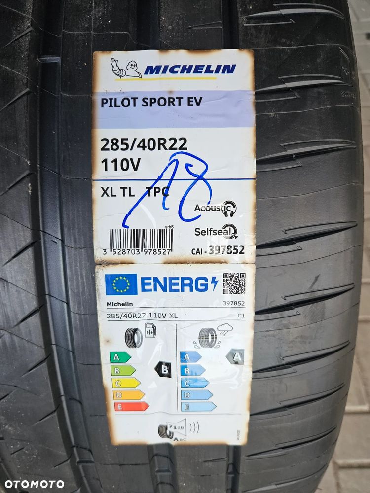 2 x Michelin Pilot Sport EV 285/40 R22 110V XL - 2
