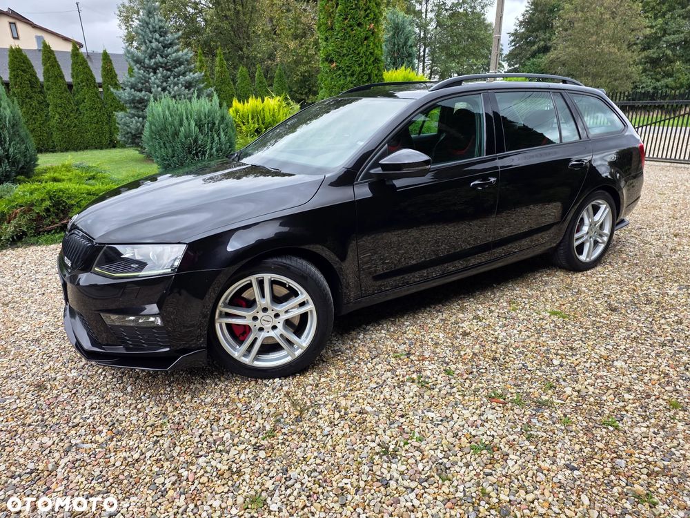 Skoda Octavia 2.0 TDI DSG RS - 3