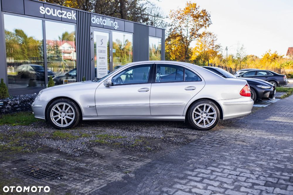Mercedes-Benz Klasa E 500 Avantgarde - 29
