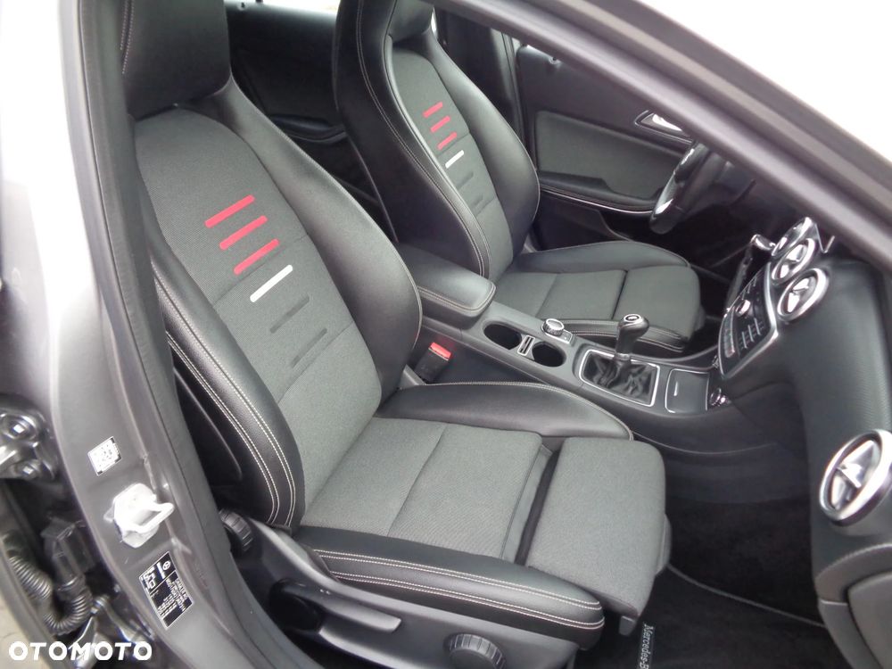 Mercedes-Benz Klasa A 180 Peak Edition - 19