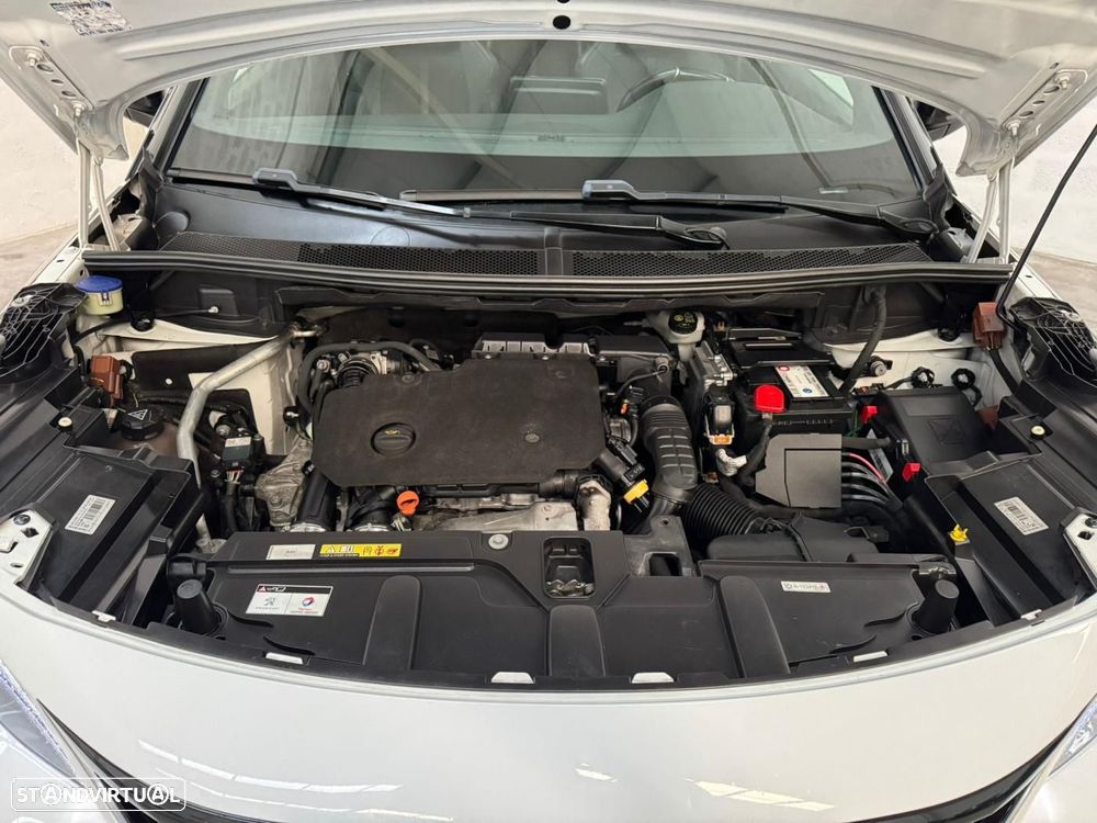 Peugeot 5008 1.5 BlueHDi GT Line EAT8 - 51