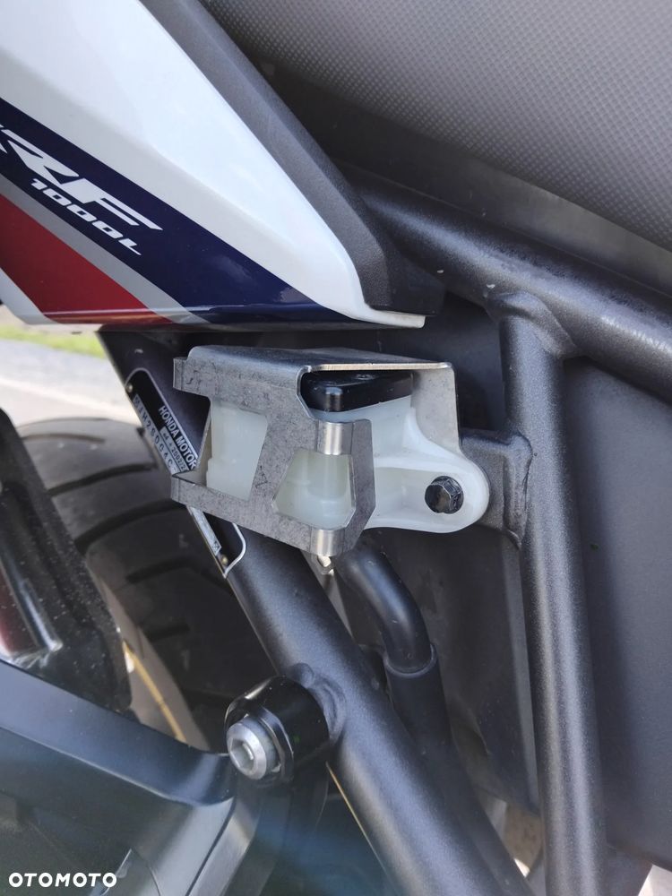 Honda CRF - 11