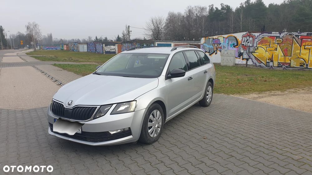 Skoda Octavia - 1