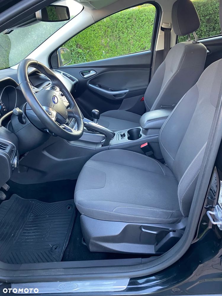 Ford Focus 1.6 EcoBoost Titanium - 11