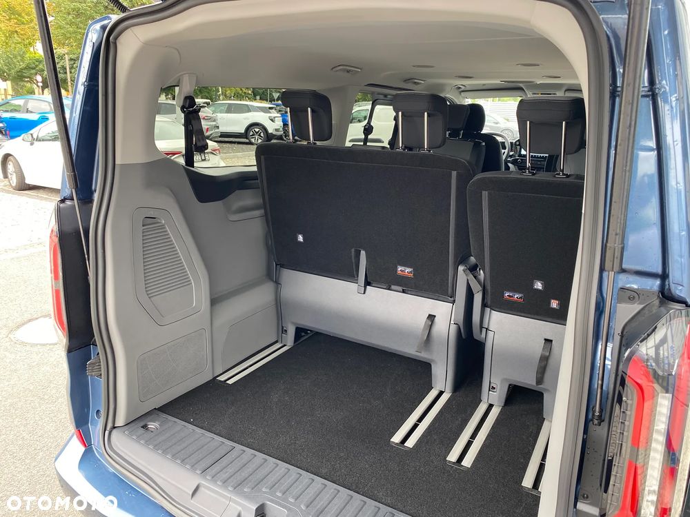 Ford Tourneo Custom 2.0 EcoBlue 320 L2 Titanium - 20