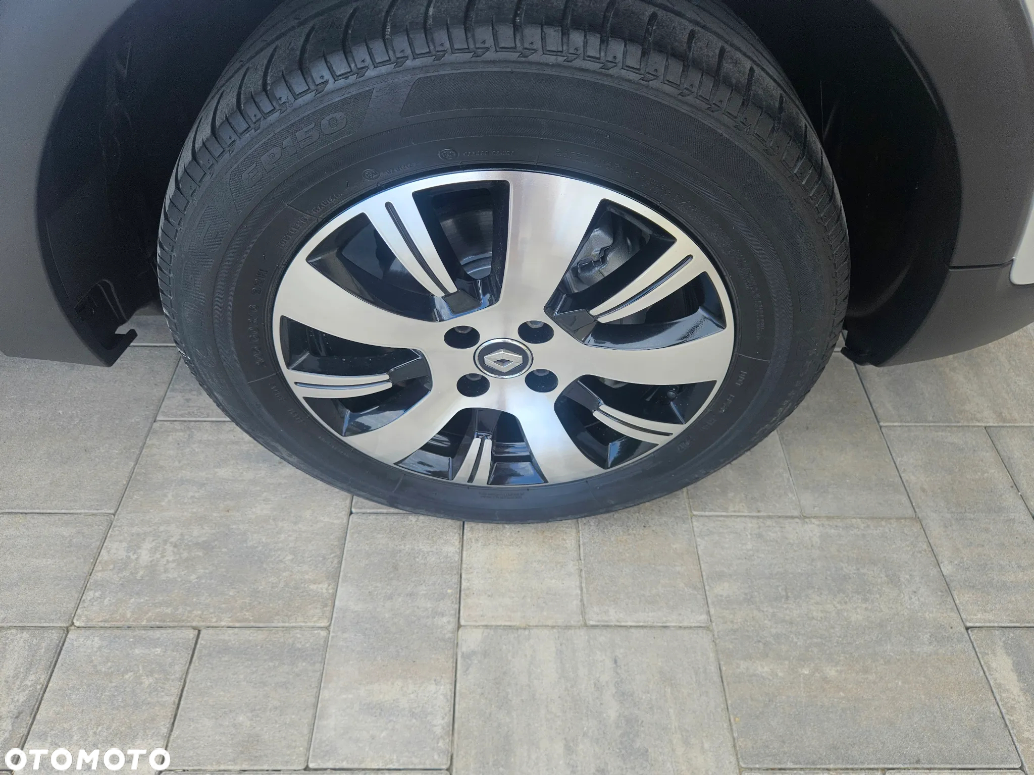 Renault Captur (ENERGY) TCe 90 BOSE EDITION - 28