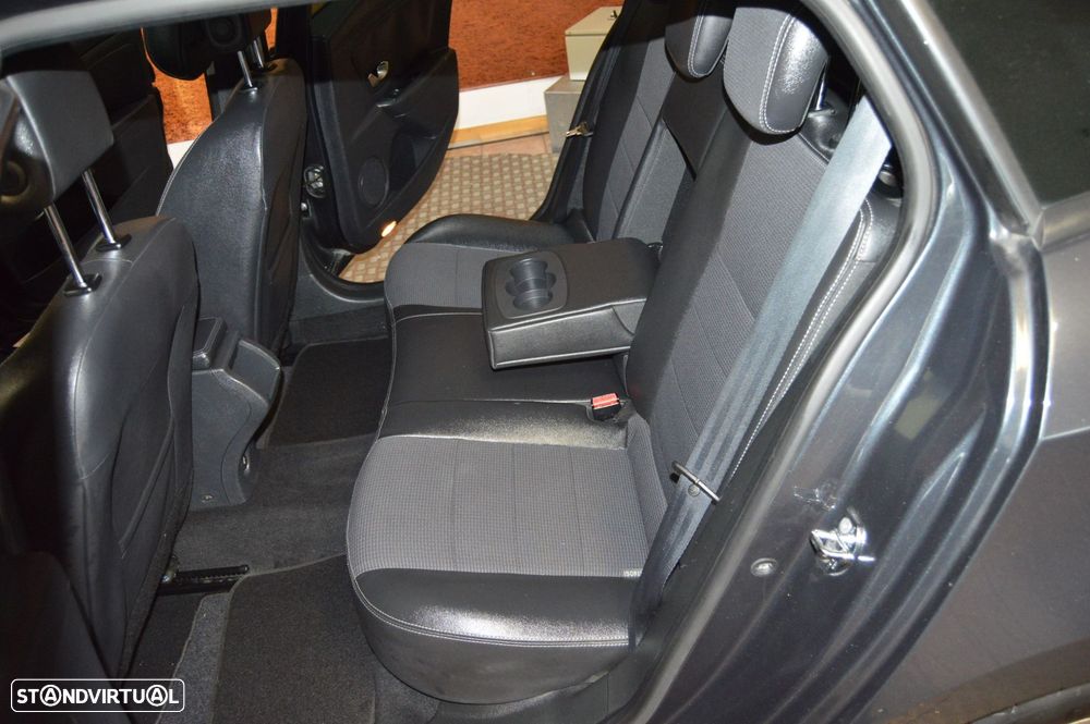 Renault Mégane Sport Tourer 1.5 dCi GT Line - 20