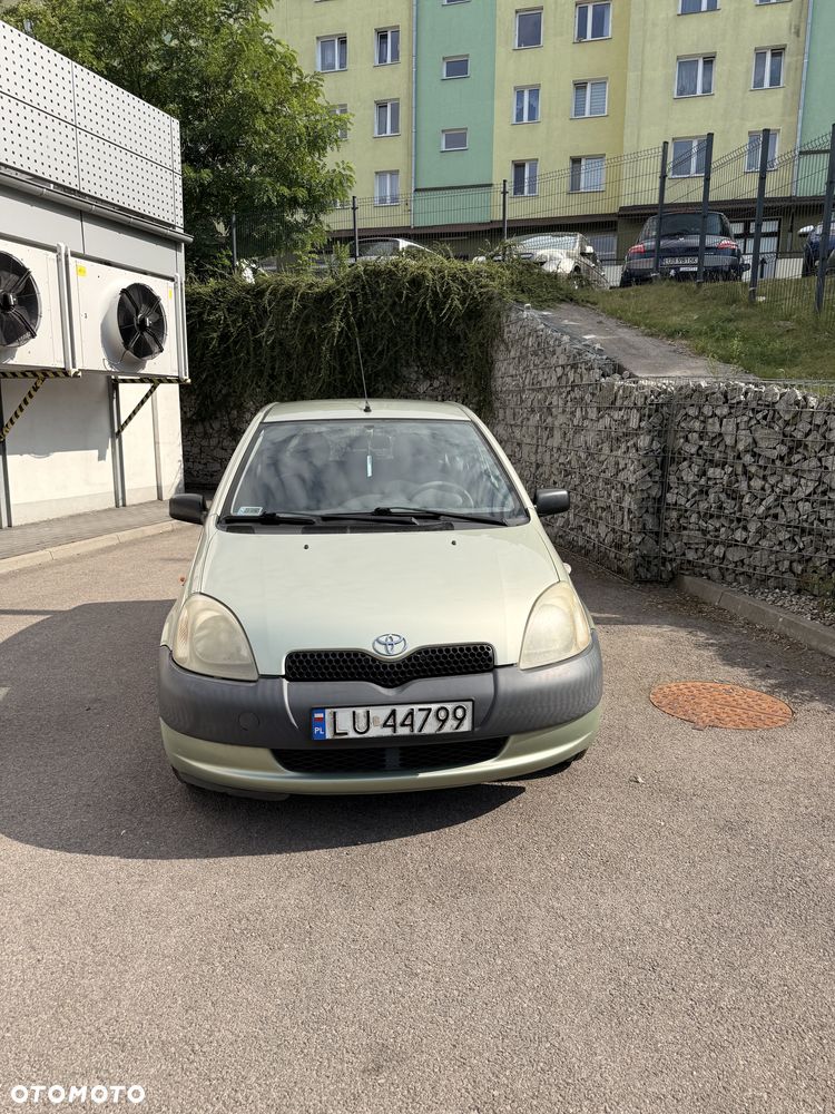 Toyota Yaris 1.0 Terra - 3