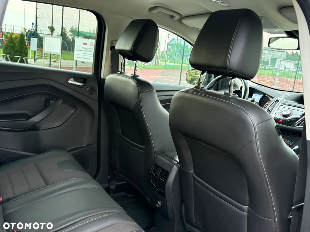 Ford Kuga 2.0 TDCi 4WD Titanium - 12