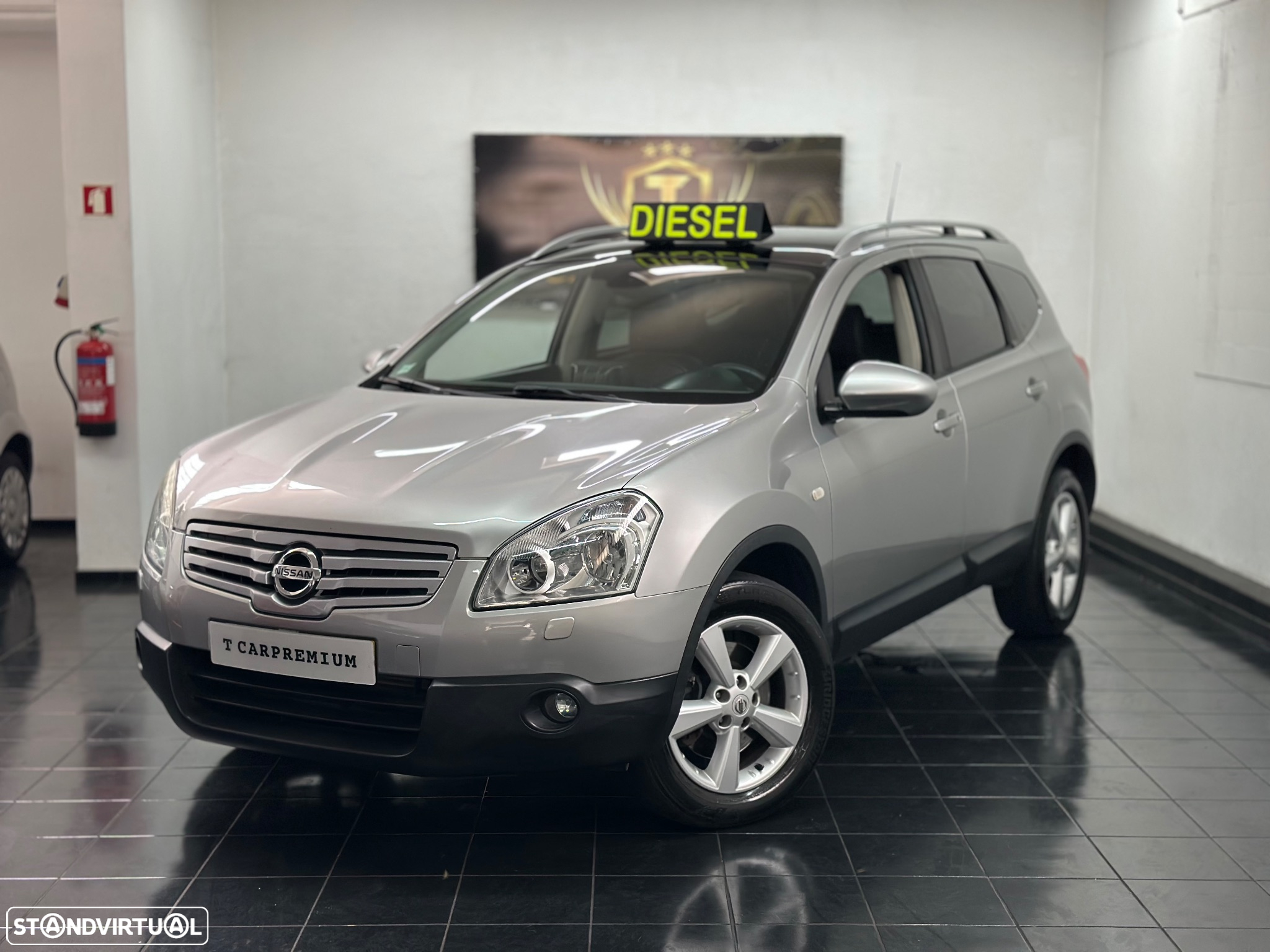 Nissan Qashqai +2 2.0 dCi Tekna Pele Preto +Navi - 3