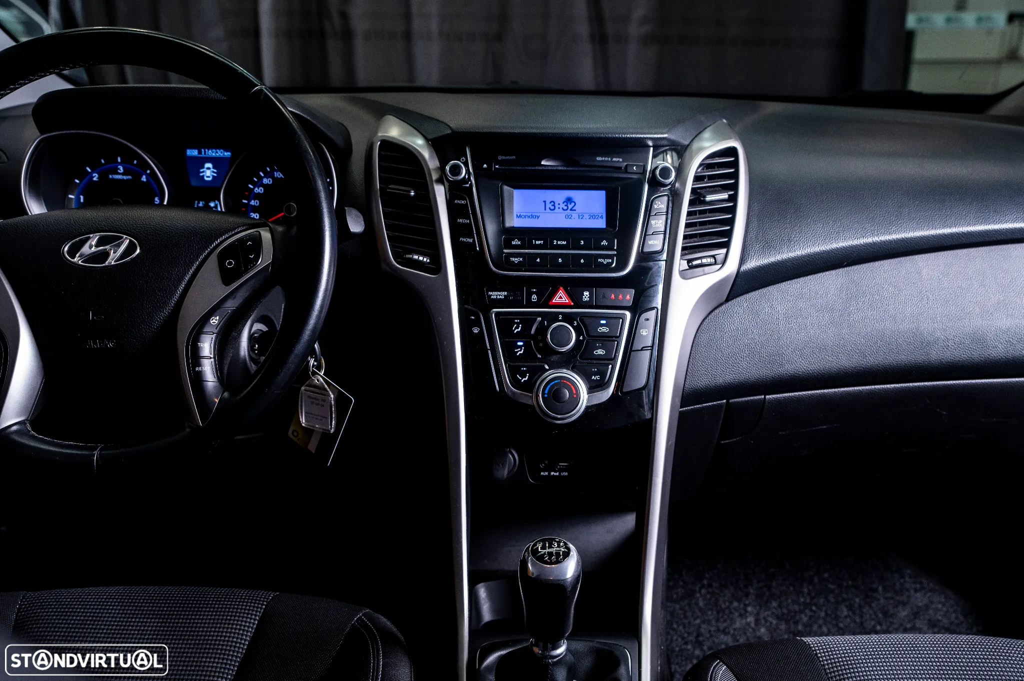 Hyundai i30 1.6 CRDI Blue Comfort - 23