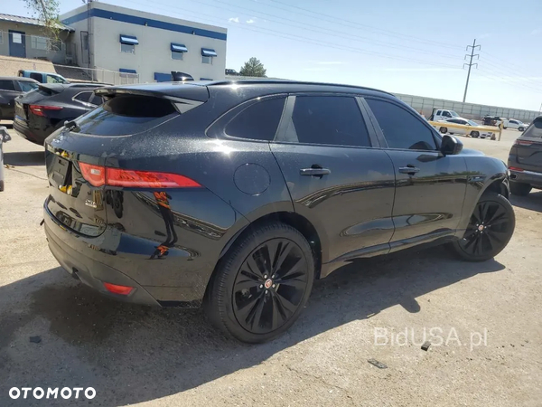 Jaguar F-Pace 2.0 i4P AWD R-Sport