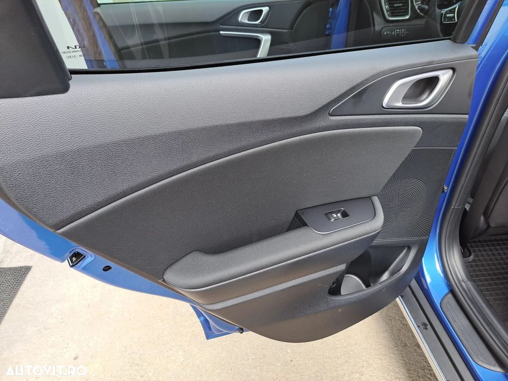 Kia XCeed 1.0 T-GDI 6MT City - 19