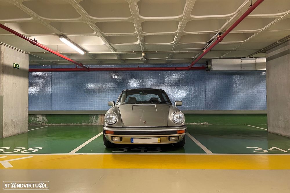 Porsche 911 Série G - 7
