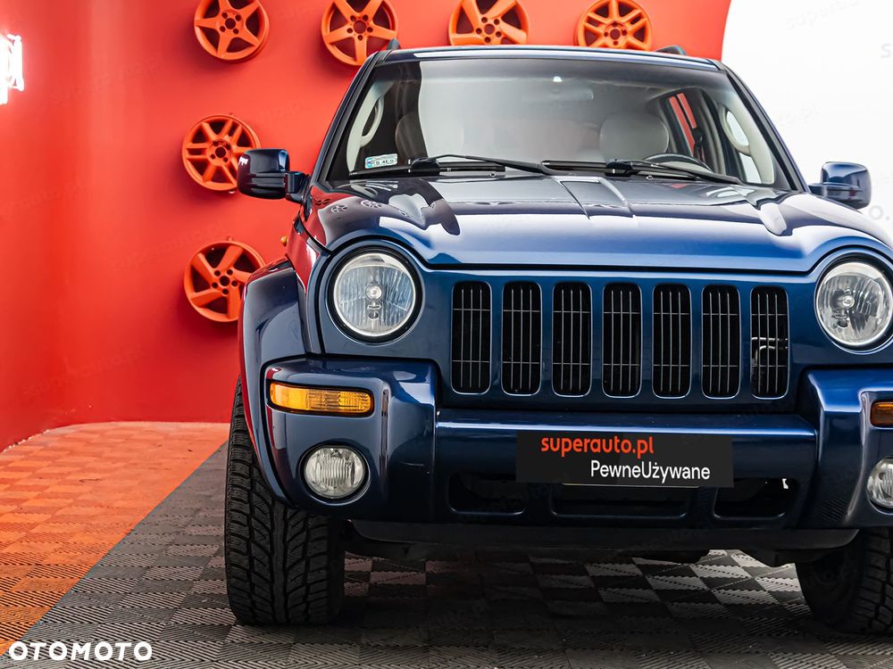 Jeep Cherokee - 28