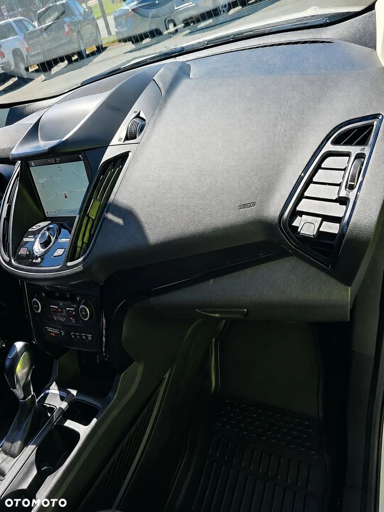 Ford Escape - 9