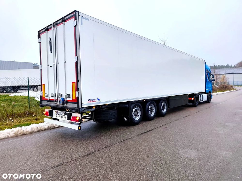 Schmitz Cargobull SKO 24 - 10