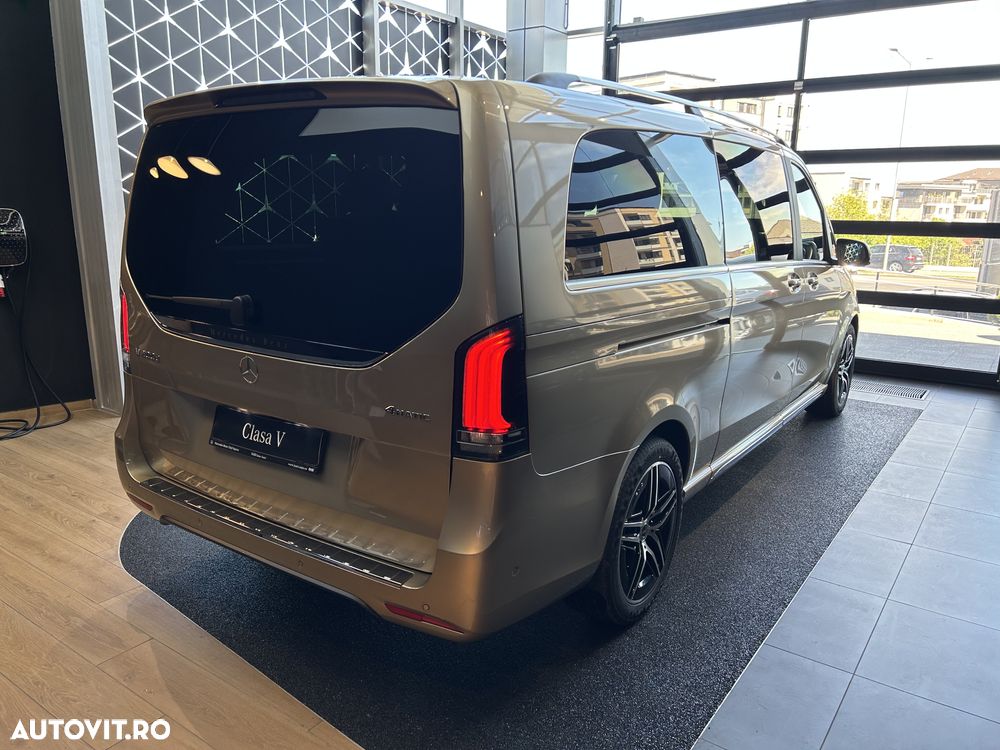 Mercedes-Benz V 300 d Extralang 4Matic 9G-TRONIC Exclusive - 5