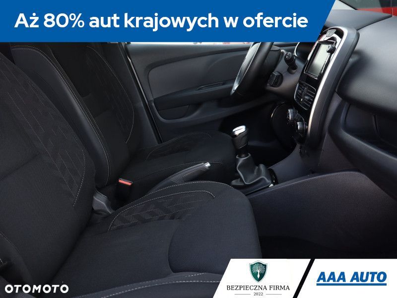 Renault Clio - 11