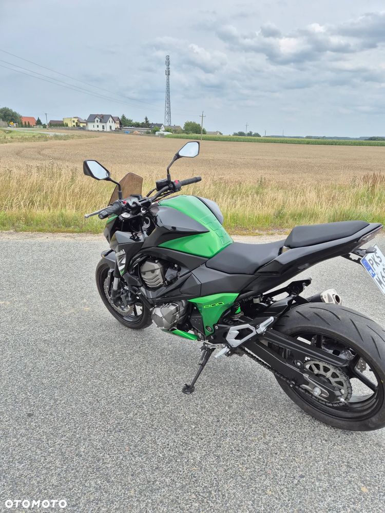 Kawasaki Z - 10