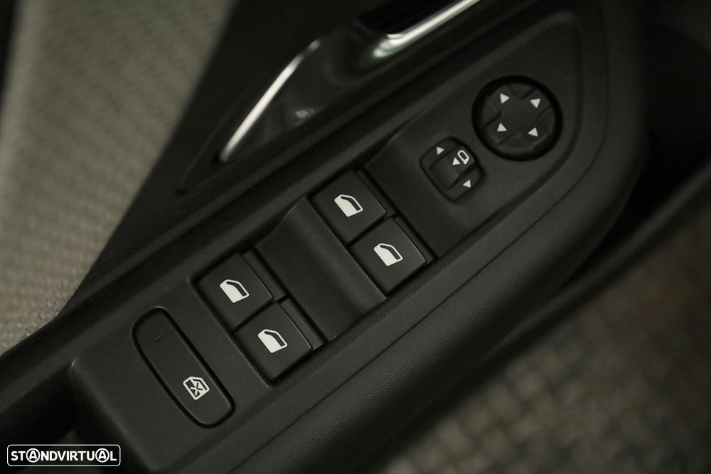 Citroën C4 1.2 PureTech Plus EAT8 - 19